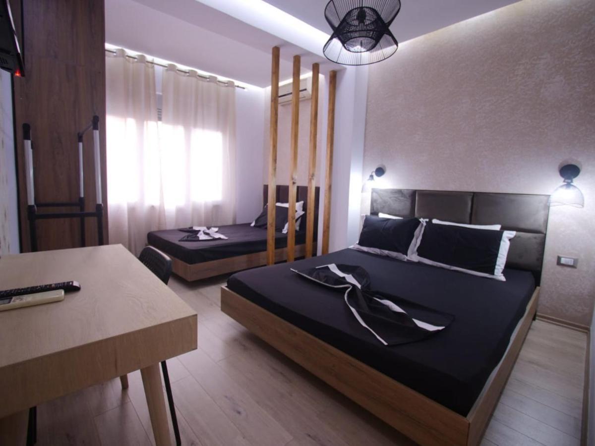 Hidden Gem In The Center Of Tirana 아파트 외부 사진